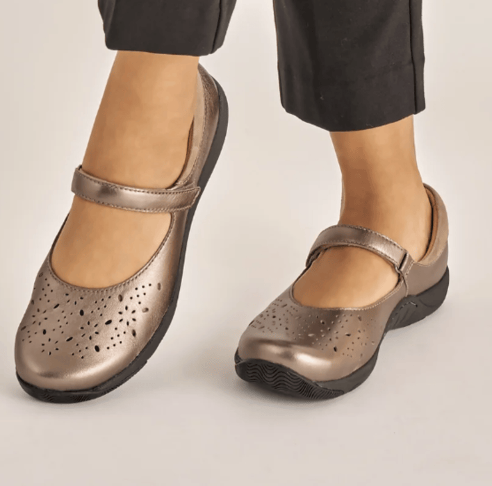 DANSKO Mary Jane Stacy  Metallic - Pewter Stacy  Metallic - Pewter