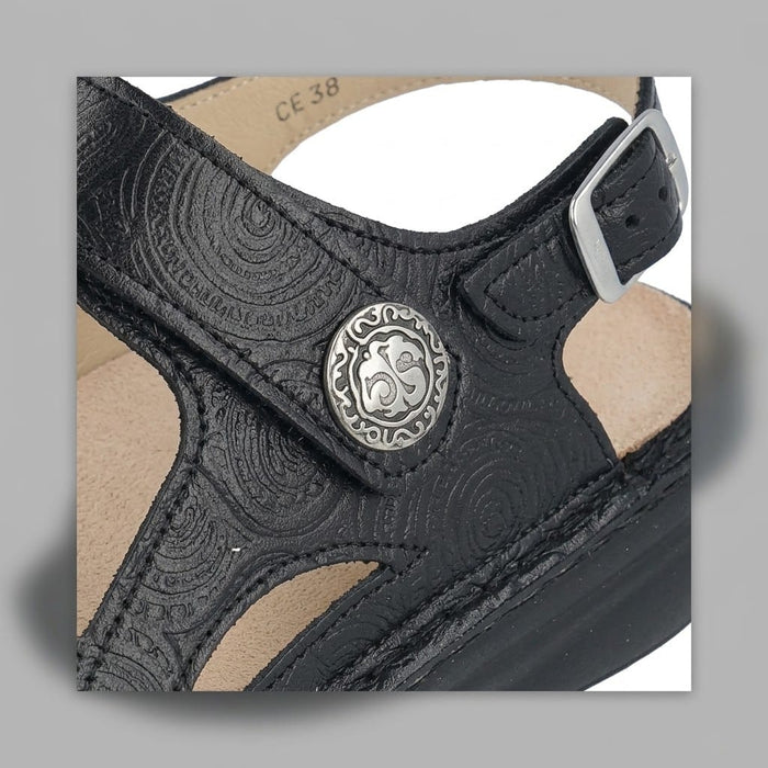 FINN COMFORT Sandals Finn Comfort Barbuda - Arabesque Schwarz Finn Comfort Barbuda - Arabesque Schwarz