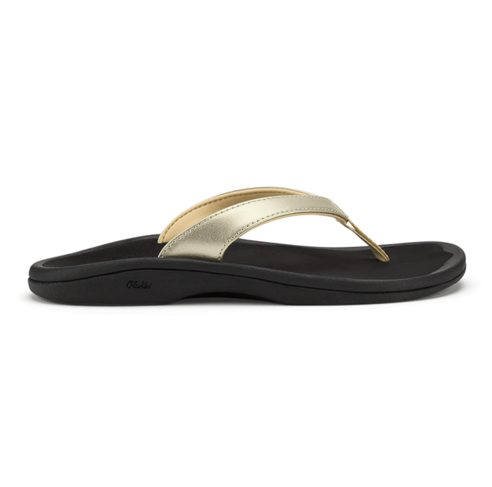 OLUKAI SANDAL 6 / Gold / Black ʻOhana Lahi 883956581898 ʻOhana Lahi