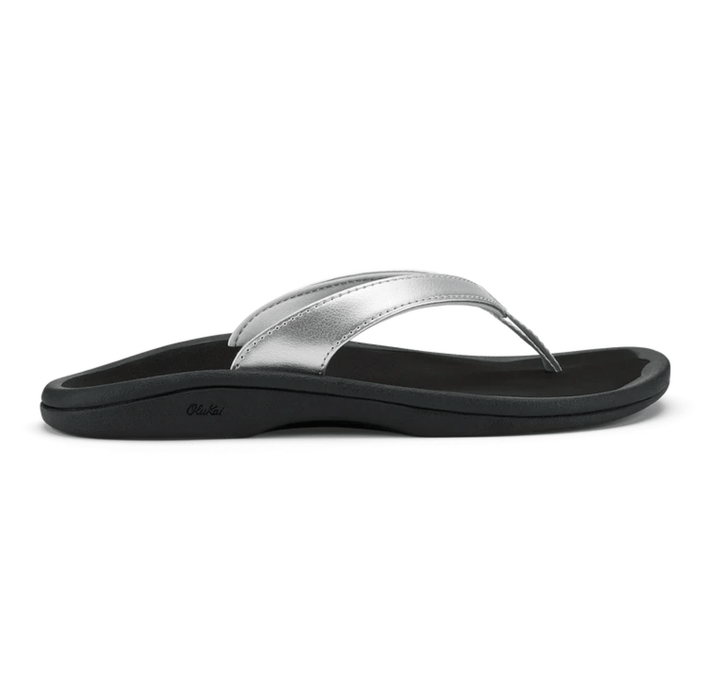 OLUKAI SANDAL 6 / Silver / Black ʻOhana Lahi 883956581492 ʻOhana Lahi