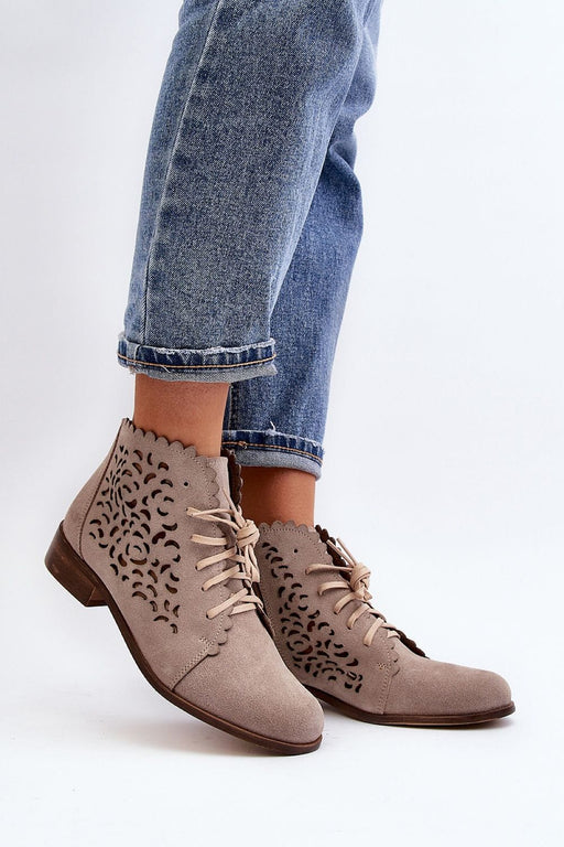 Ukrainian Vibe 4.5 Caressa Suede Lace-Up Flat Boots Caressa Suede Lace-Up Flat Boots