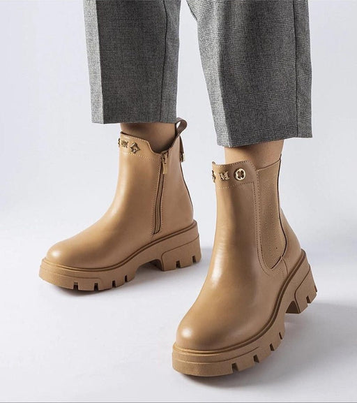 Ukrainian Vibe 5.5 Medanira Platform Insulated Boots Medanira Platform Insulated Boots