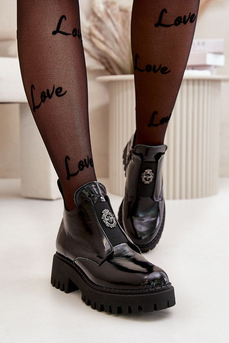 Ukrainian Vibe Black / 5.5 Virelsa Cresthold Leather Form Virelsa Cresthold Leather Form