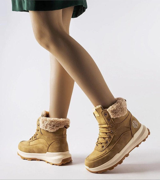 Ukrainian Vibe Esmyelle insulated winter sneakers Esmyelle insulated winter sneakers