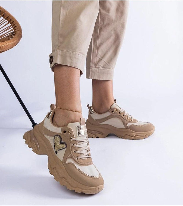 Ukrainian Vibe Orevia Heart-Detailed Brown Sneakers Orevia Heart-Detailed Brown Sneakers