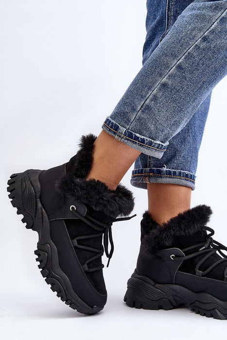 Ukrainian Vibe Velora Faux Fur-Lined Winter Sneakers Velora Faux Fur-Lined Winter Sneakers
